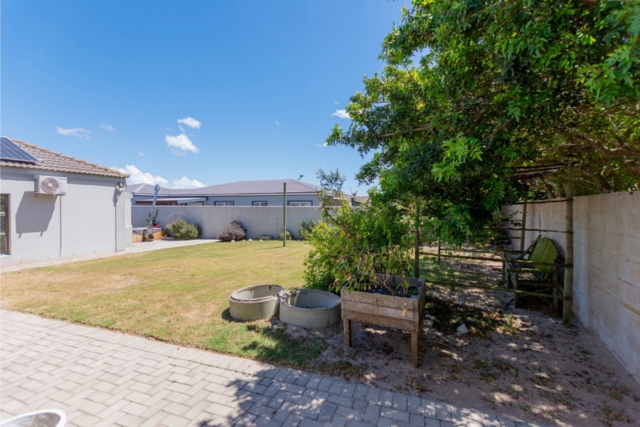 5 Bedroom Property for Sale in Country Club Western Cape